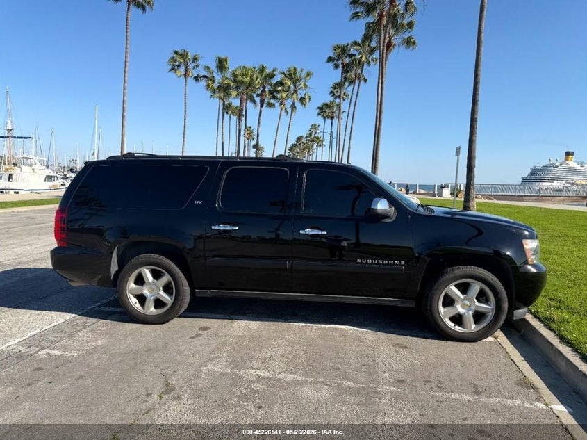 AtlanticExpress - Chevrolet Suburban 1500