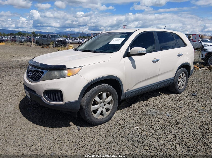 2011 Kia Sorento Lx 5XYKTCA13BG014917 photo 1