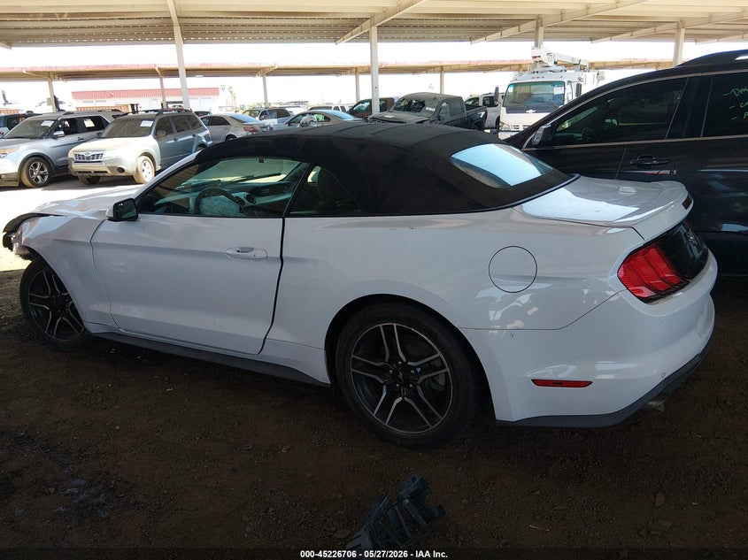 FORD MUSTANG - zdjęcie 13