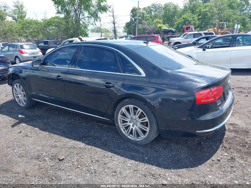 2014 AUDI A8 L auction photo 3