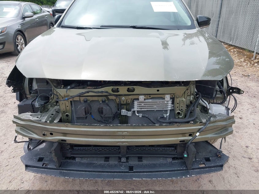 2025 SUBARU OUTBACK auction photo 6