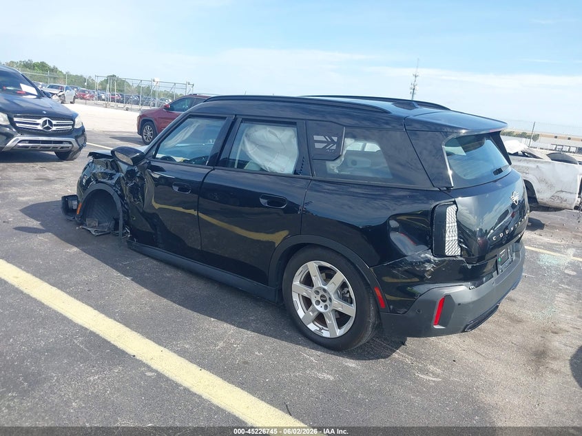 Vin: wmz53ga02s7r60449, lot: 45724506, mini se countryman se all4 20253