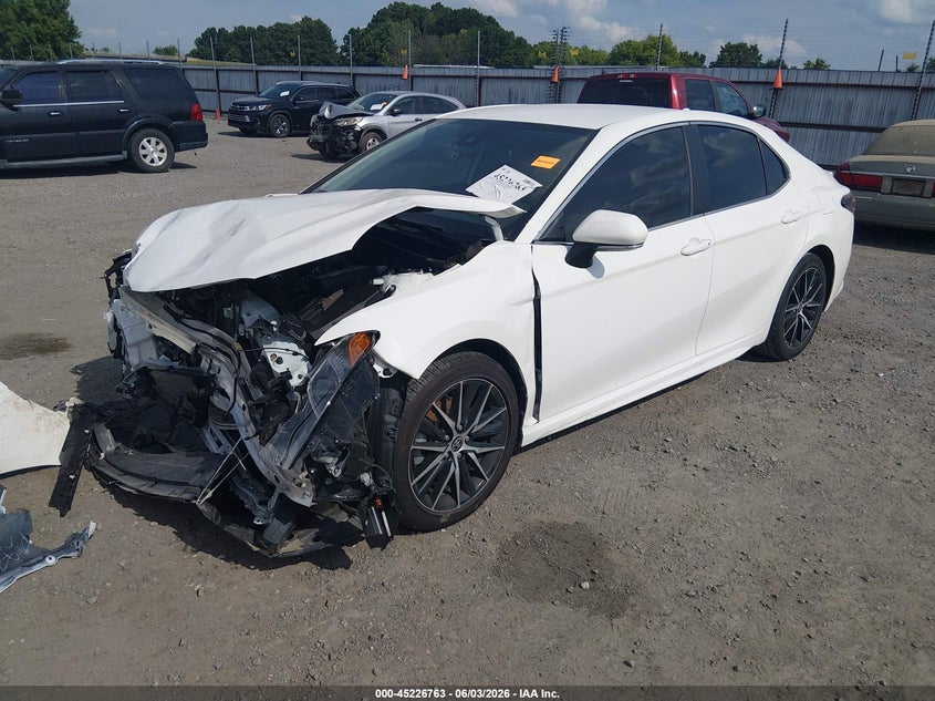 Vin: 4t1g11akxru193812, lot: 45724524, toyota camry se 20242