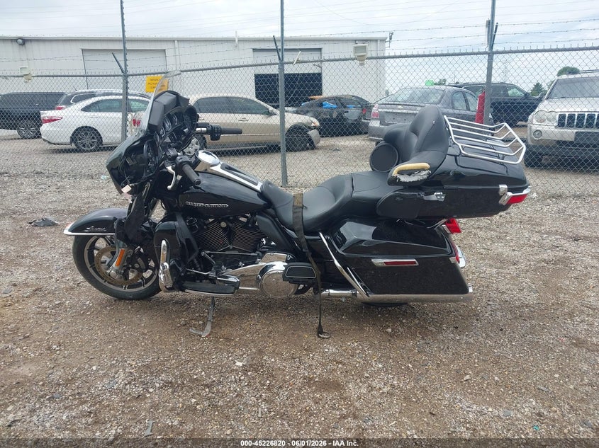 2018 Harley-Davidson Flhtk Ultra Limited VIN: 1HD1KED15JB638991 Lot: 45226820