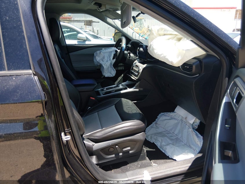 2024 FORD EXPLORER auction photo 5