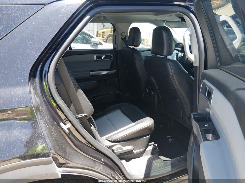 2024 FORD EXPLORER auction photo 8
