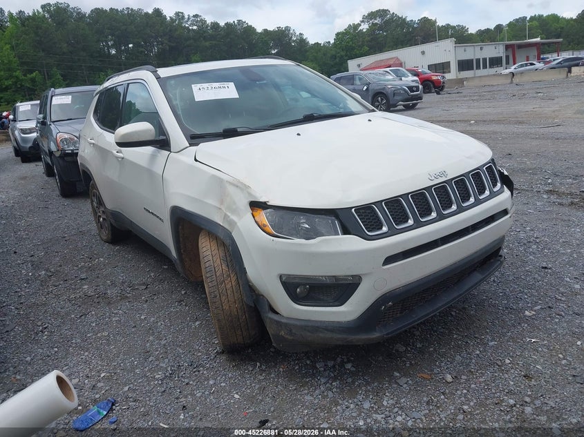 Vin: 3c4njcbb7jt468850, lot: 45724643, jeep compass sun and wheel fwd 2018 img_1