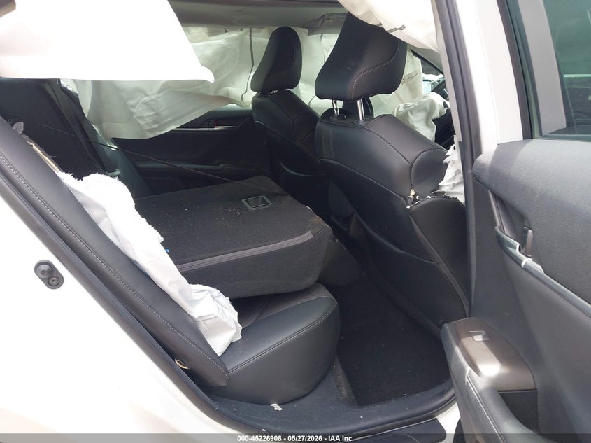 2021 TOYOTA CAMRY auction photo 8