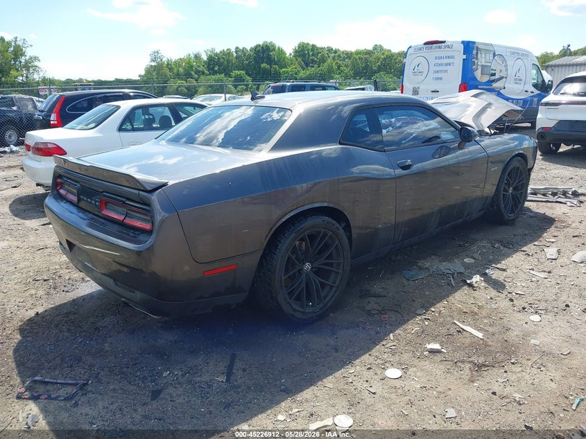 Vin: 2c3cdzbt7hh664384, lot: 45724673, dodge challenger r/t plus 20174