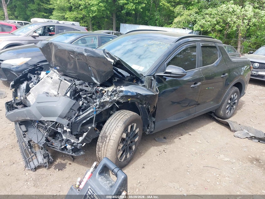 2025 HYUNDAI SANTA CRUZ auction photo 2