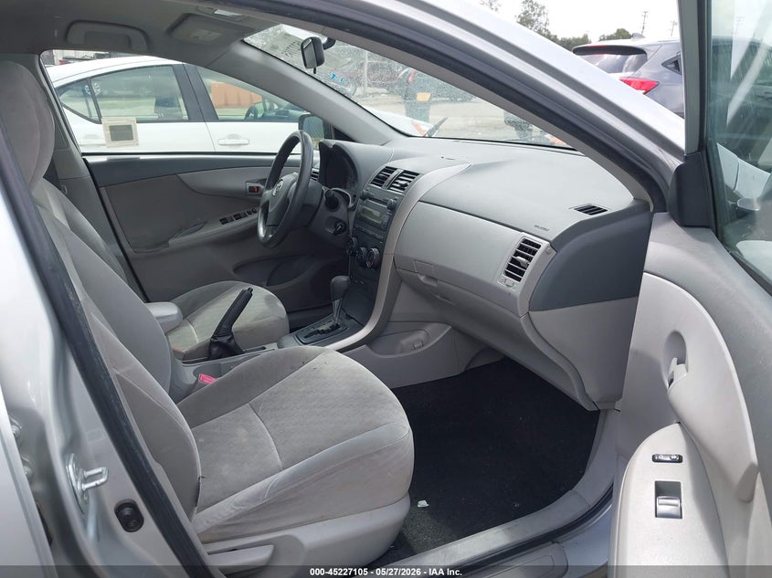 2009 Toyota Corolla 1.8 Le silver Lot 111045227105 Vin JTDBL40E399058616