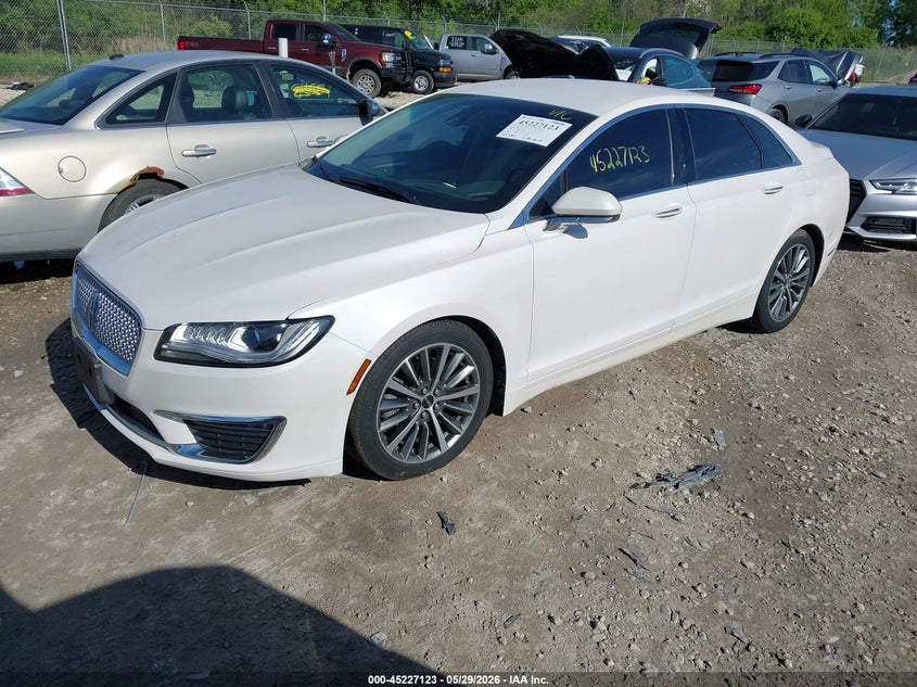 2019 LINCOLN MKZ auction photo 2