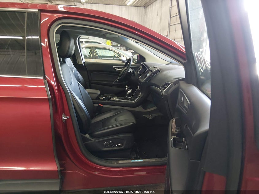 VIN 2FMPK4K96HBB43388 2017 FORD EDGE TITANIUM