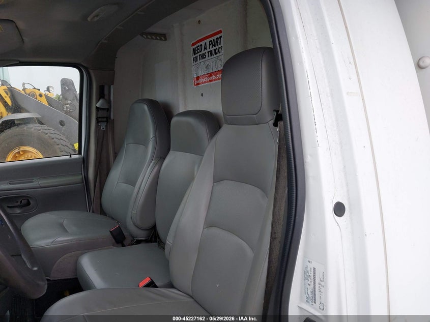 2007 Ford E-450 Cutaway VIN: 1FDXE45S17DB18154 Lot: 45227162