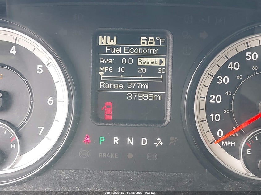 2016 RAM 1500 auction photo 7