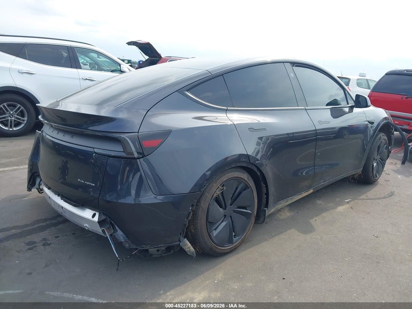 2026 TESLA MODEL Y auction photo 4