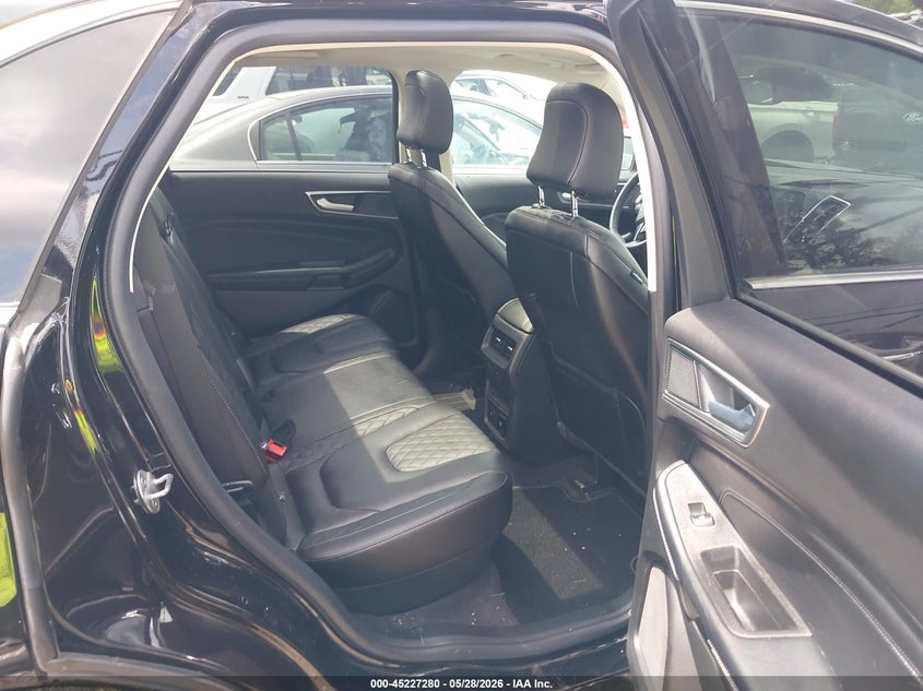 VIN 2FMPK4K96RBA66748 2024 FORD EDGE TITANIUM