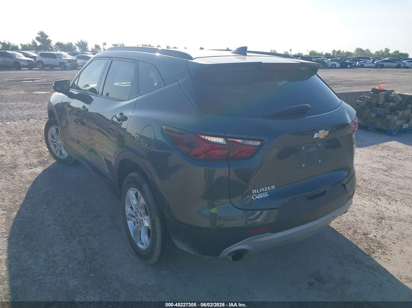2020 CHEVROLET BLAZER auction photo 3