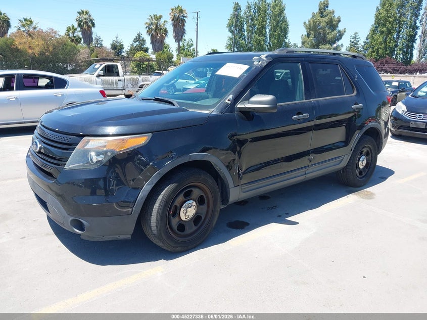 1FM5K8AR2DGA68823 2013 Ford Utility Police Interceptor photo 1