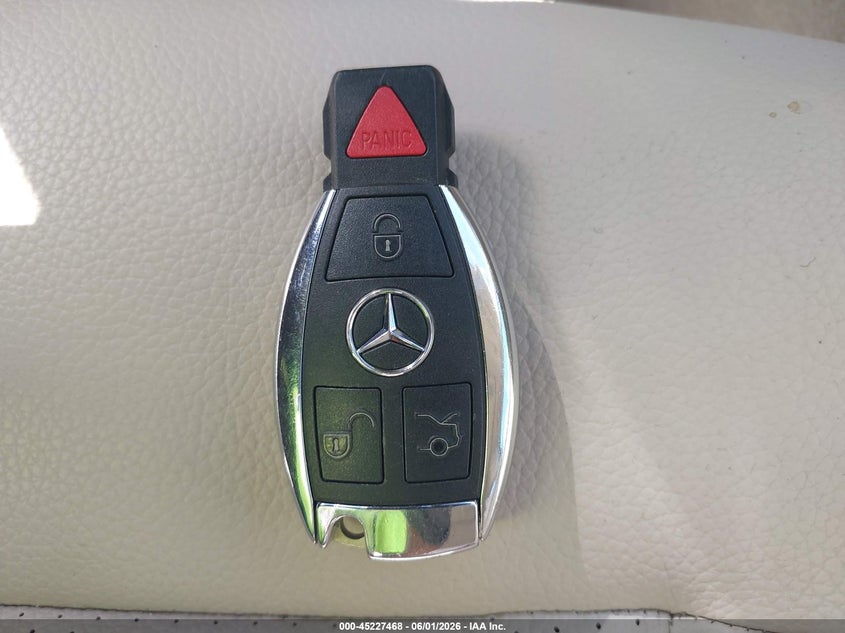 2014 Mercedes-Benz E 350 4Matic VIN: WDDHF8JB4EB043161 Lot: 45227468
