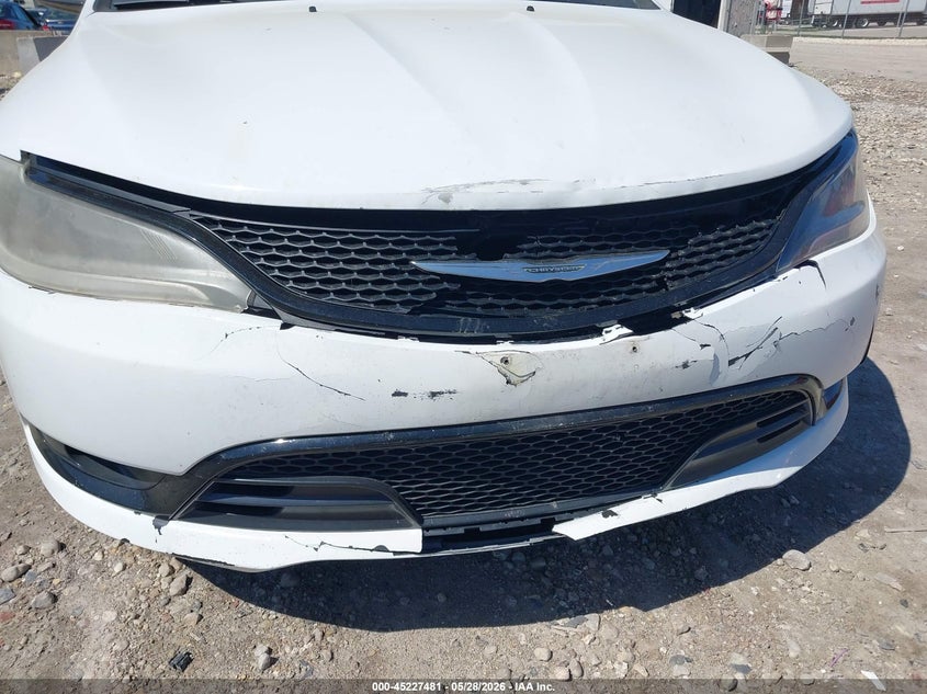 2015 Chrysler 200 S VIN: 1C3CCCBG0FN581239 Lot: 45227481