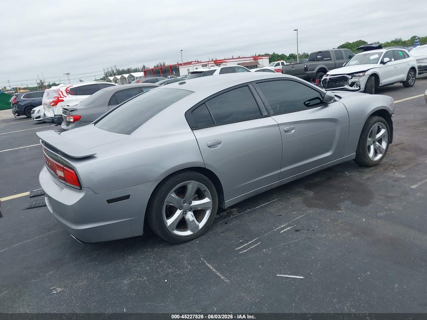 Vin: 2c3cdxhgxdh584084, lot: 45725286, dodge charger sxt 20134