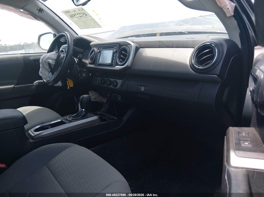 2018 TOYOTA TACOMA auction photo 5