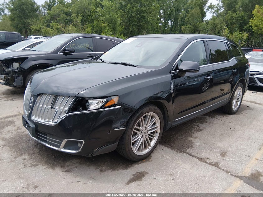 LINCOLN MKT 2019 VIN 2LMHJ5AT6KBL00214