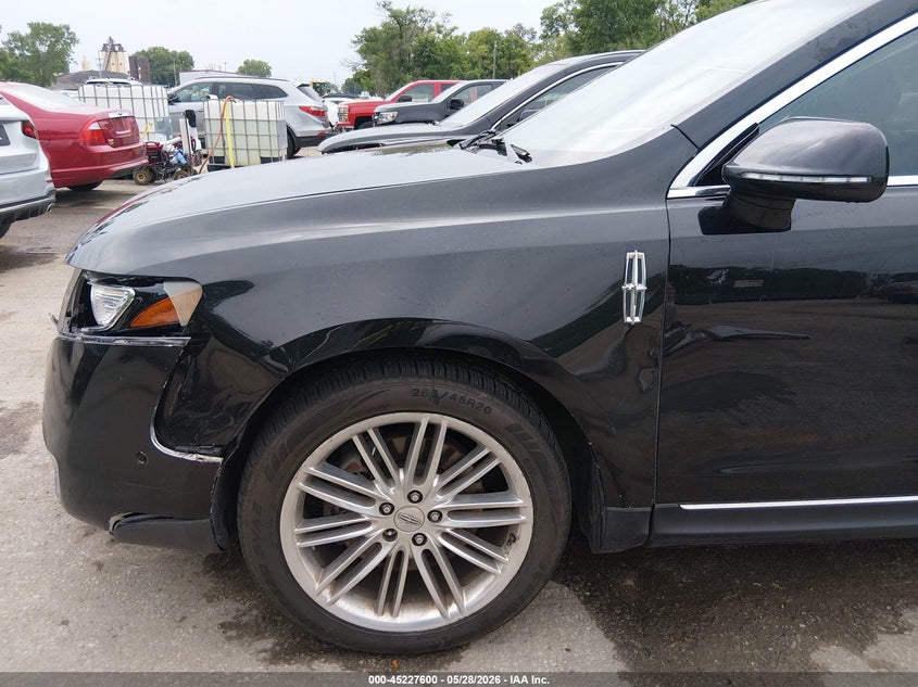 2019 Lincoln Mkt Reserve VIN: 2LMHJ5AT6KBL00214 Lot: 45227600
