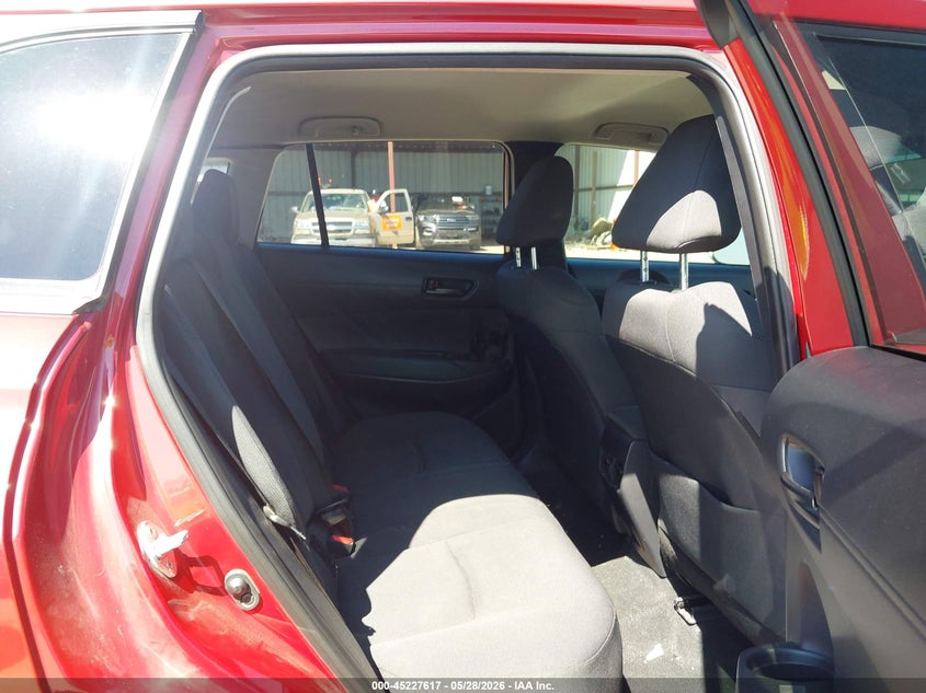 2022 TOYOTA COROLLA CROSS auction photo 8