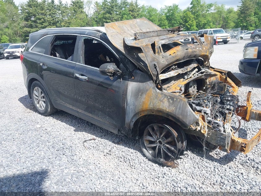 2016 KIA SORENTO auction photo 1
