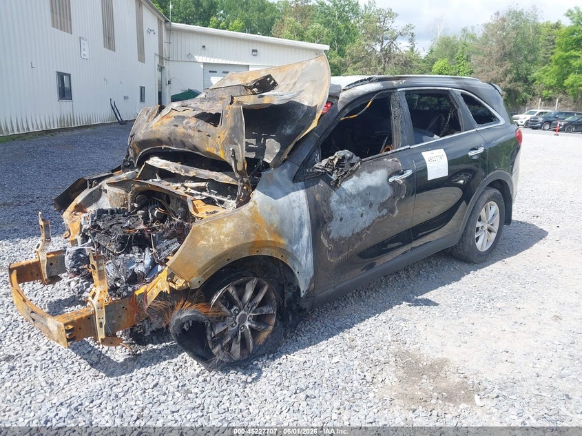 2016 KIA SORENTO auction photo 2