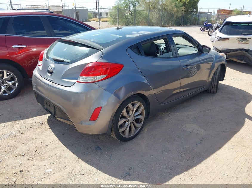 Vin: kmhtc6ad6du089186, lot: 45725555, hyundai veloster base w/black 20134