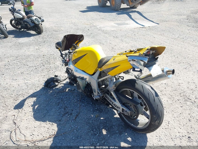 2000 SUZUKI GSX-R750 auction photo 3