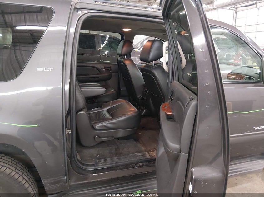 2011 GMC Yukon Xl 1500 Slt VIN: 1GKS2KE38BR287365 Lot: 45227811