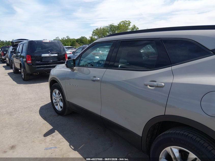 2021 Chevrolet Blazer Awd 2Lt VIN: 3GNKBHRS0MS555039 Lot: 45227855