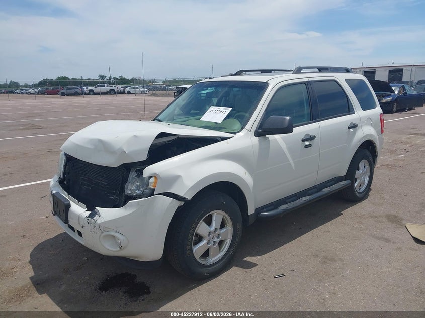 Vin: 1fmcu9dgxbkc04742, lot: 45725673, ford escape xlt 20112