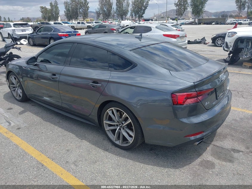 Vin: wauencf55ka005684, lot: 45725727, audi a5 45 premium 20193