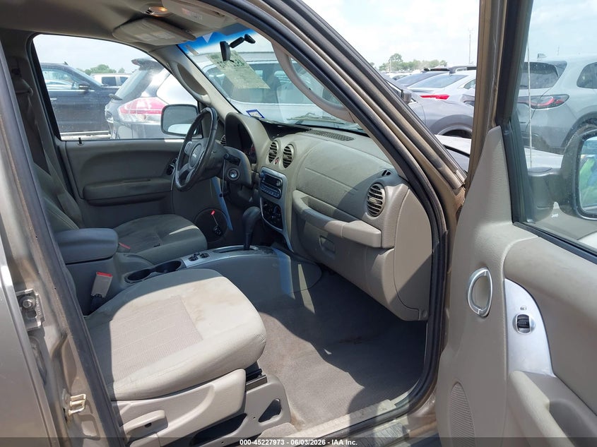 2006 JEEP LIBERTY auction photo 5