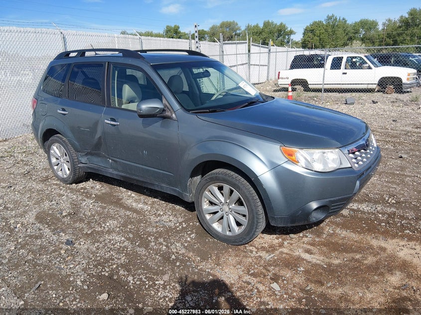 Vin: jf2shadc0bh712915, lot: 45725744, subaru forester 2.5x premium 2011 img_1