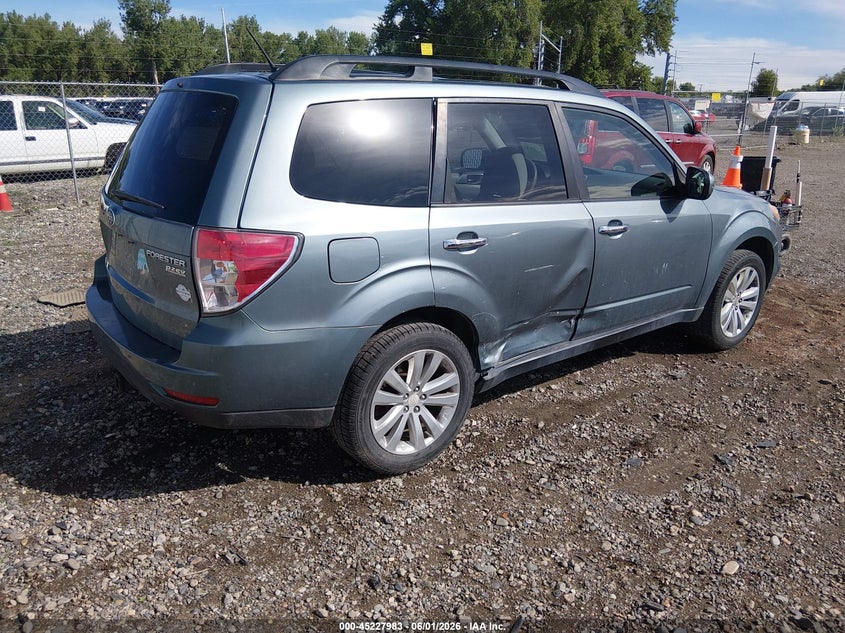 Vin: jf2shadc0bh712915, lot: 45725744, subaru forester 2.5x premium 20114