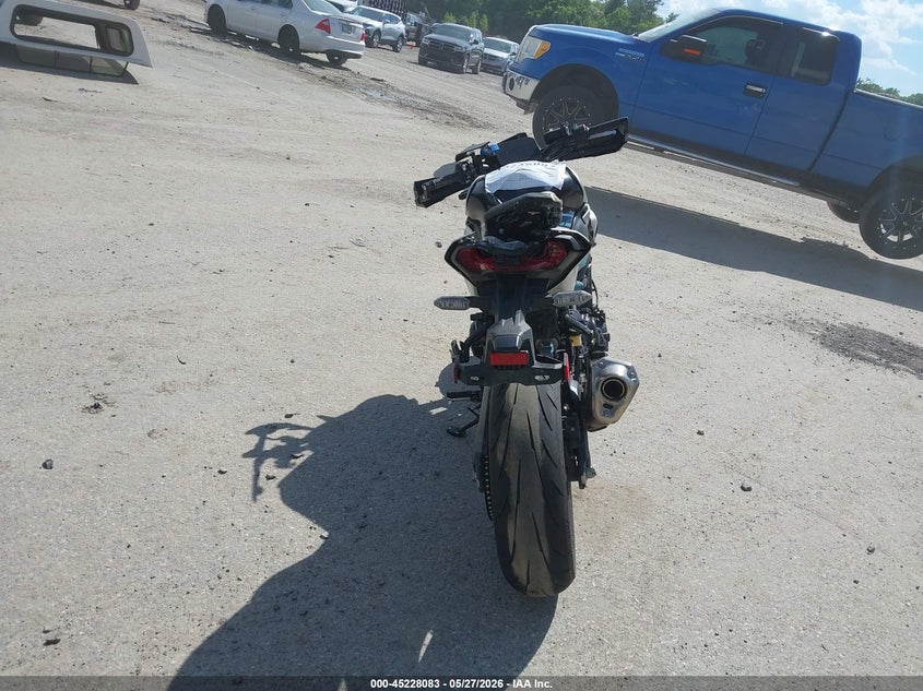 2025 Kawasaki Zr900 S VIN: ML5ZRDS19SDA00744 Lot: 45228083