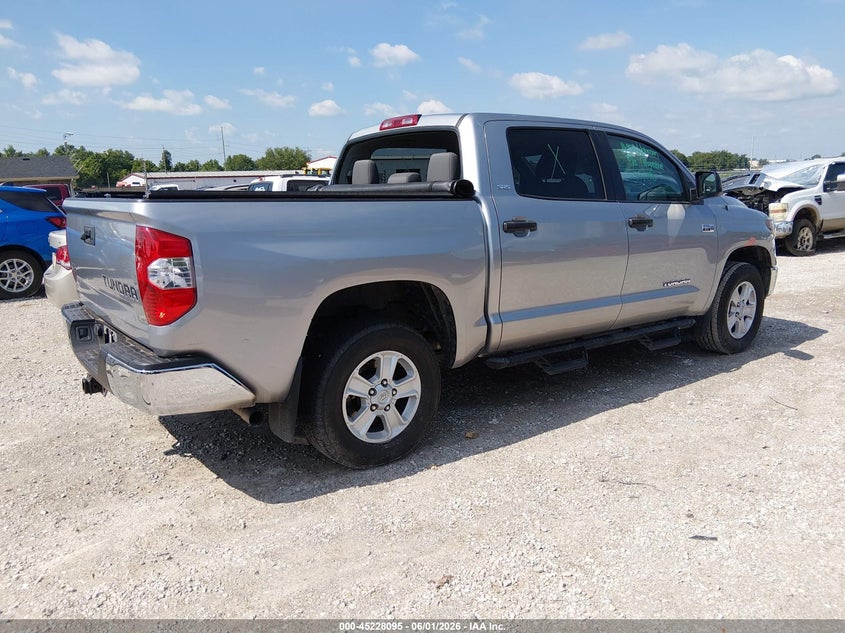 Vin: 5tfdw5f17kx852739, lot: 45725856, toyota tundra sr5 5.7l v8 20194