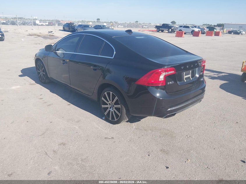 Vin: lyv612tmxgb100329, lot: 45725860, volvo s60 inscription t5 platinum 20163