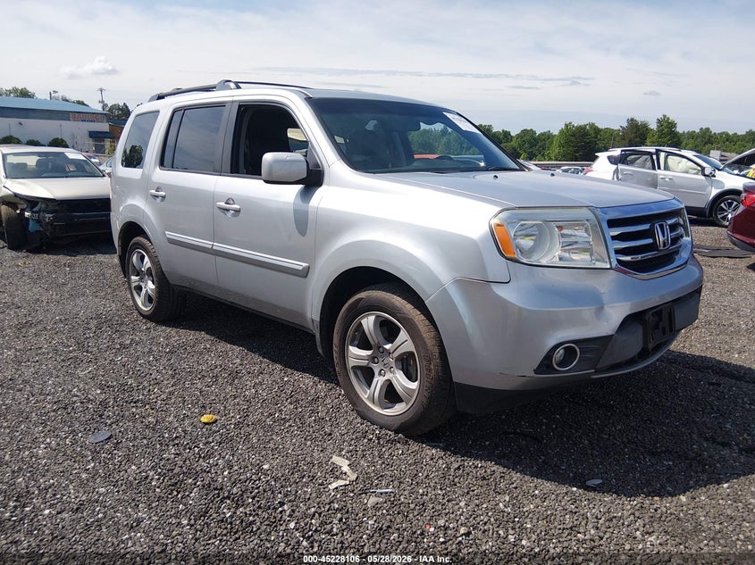 2012 HONDA PILOT auction photo 1