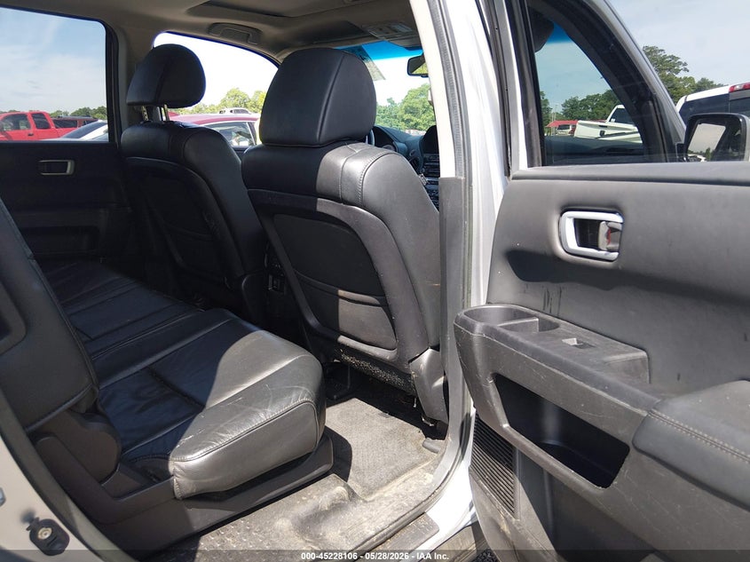 2012 HONDA PILOT auction photo 8