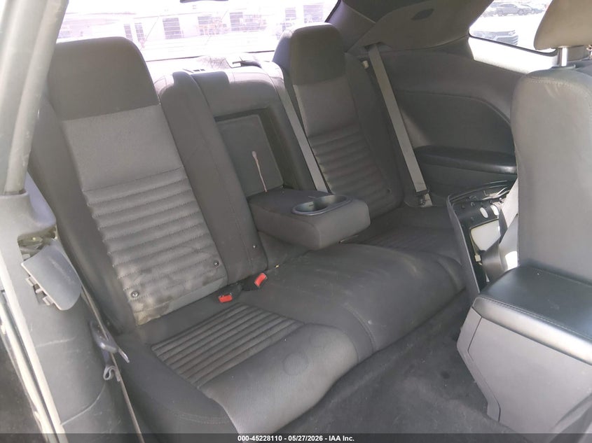 2013 DODGE CHALLENGER auction photo 8