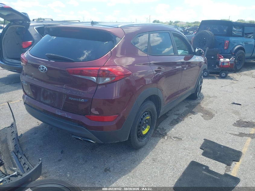2016 HYUNDAI TUCSON auction photo 4