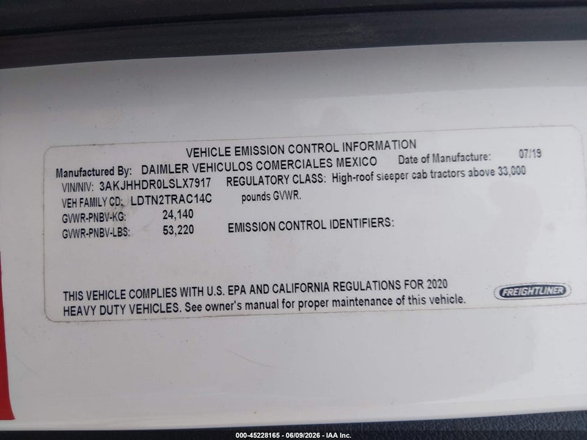 2020 FREIGHTLINER NEW CASCADIA 126 auction photo 8