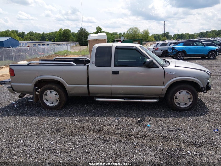 2002 GMC Sonoma Sls VIN: 1GTCS195628166040 Lot: 45228200